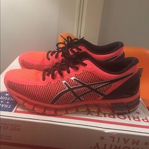 ASICS Gel Quantum 360